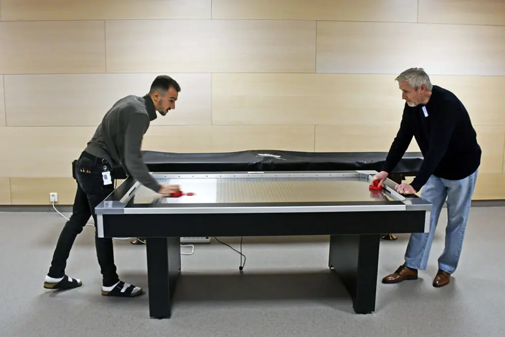 russeksjon åpning shuffleboard