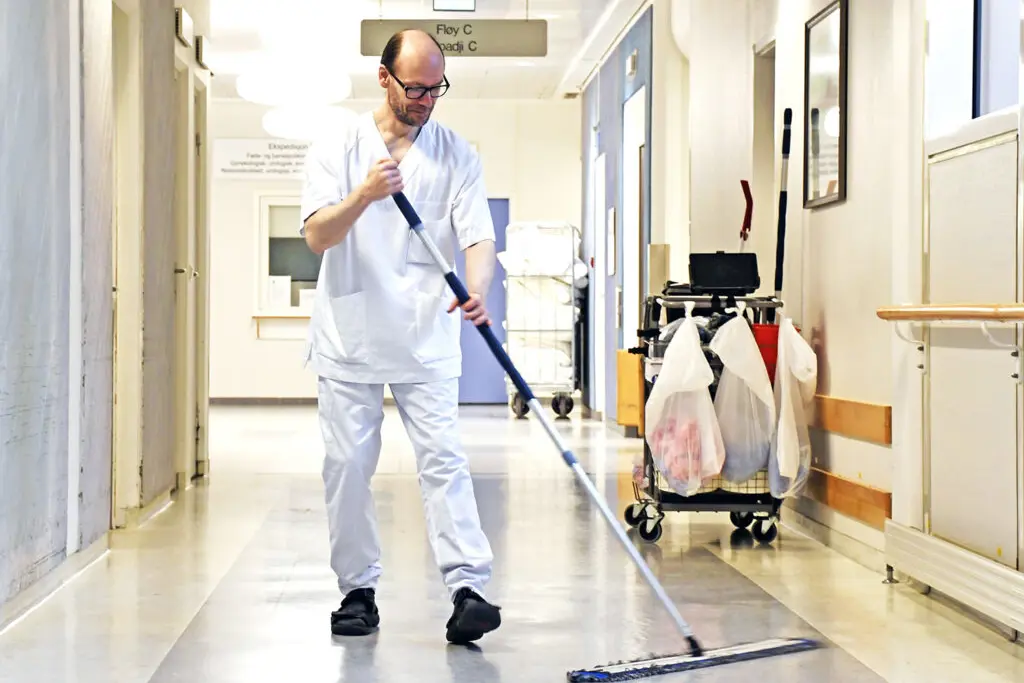 utlendinger danmark Morten Ivarsen 8