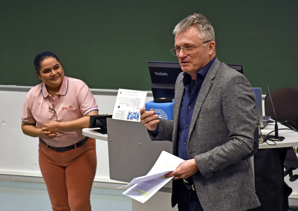 Spermotile Agarwal Rumpsfeld