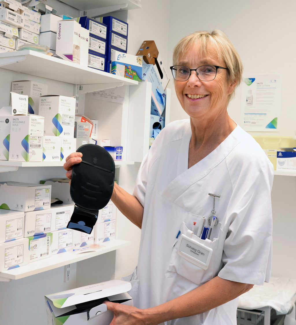 En person i hvit frakk