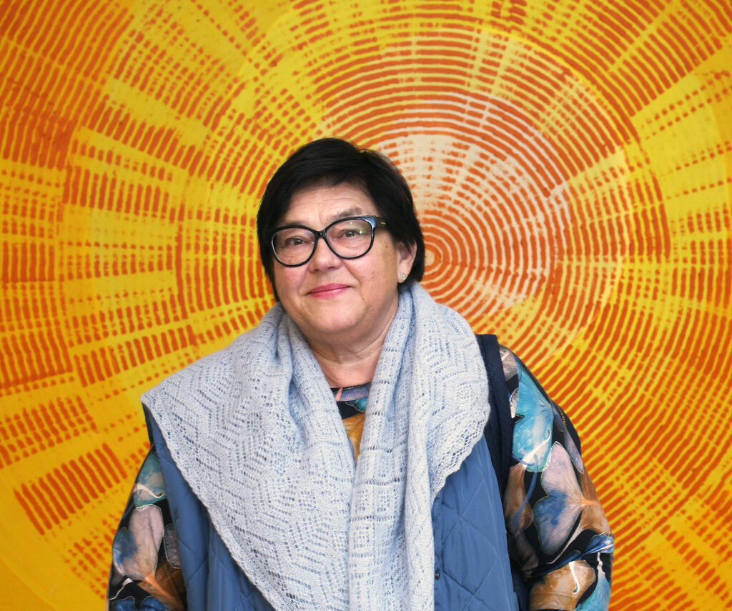 Eva Kramvik leder kunstkomiteen ved UNN.