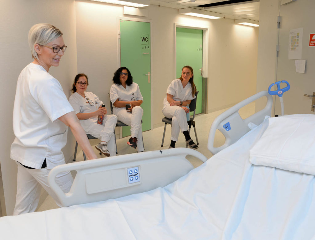 En gruppe kvinner på et sykehus