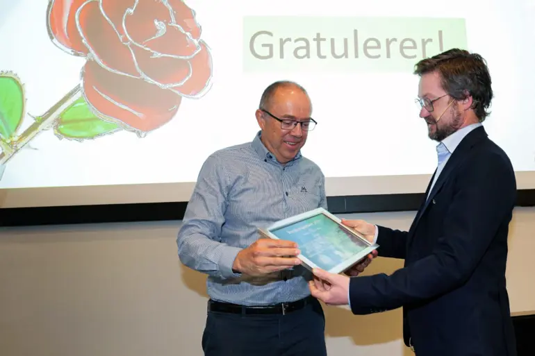 prisutdeling utdanningspris forskningspris (1 av 3)