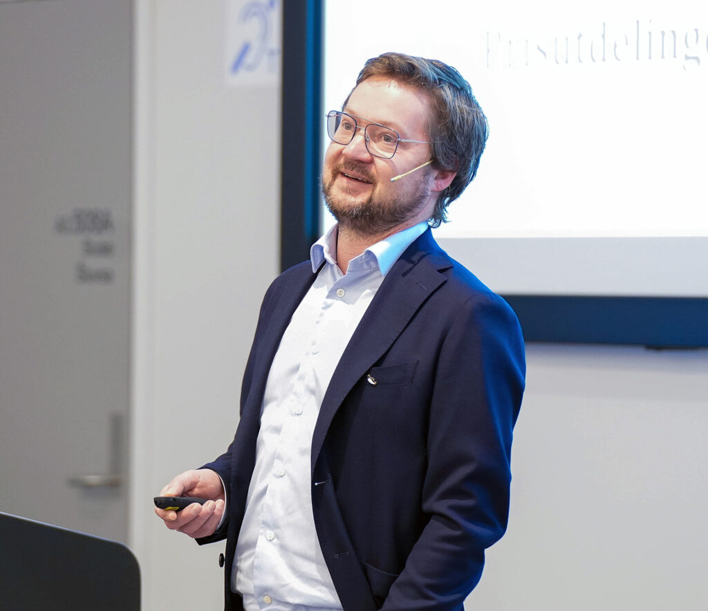 david johansen juni 24 allmøte (2 av 3)