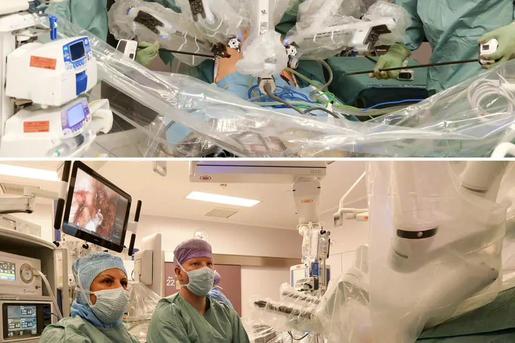 Leger og sykepleiere i et rom