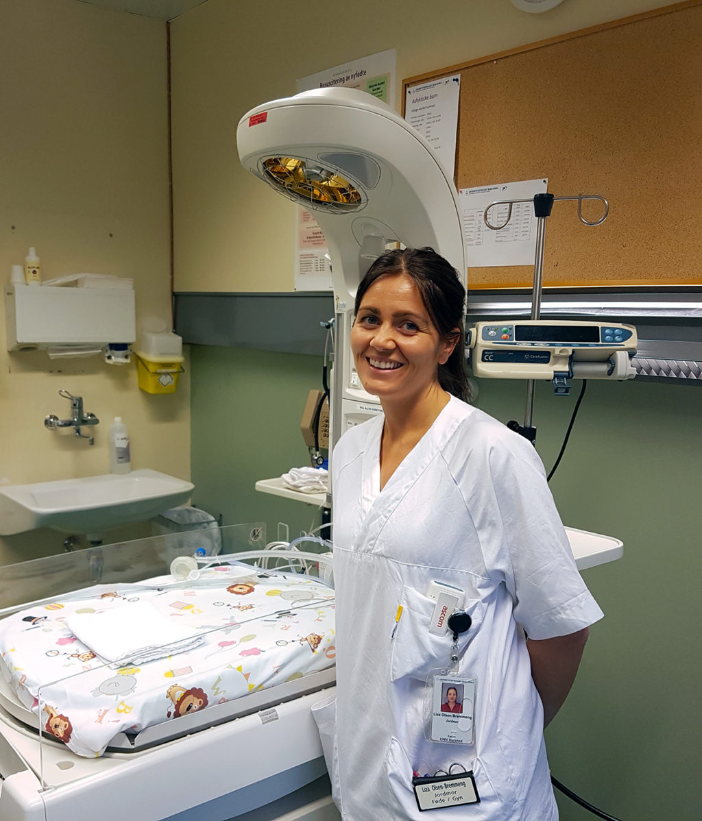 En person i hvit frakk