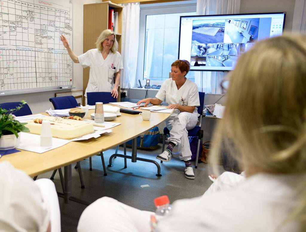 En person som holder en presentasjon