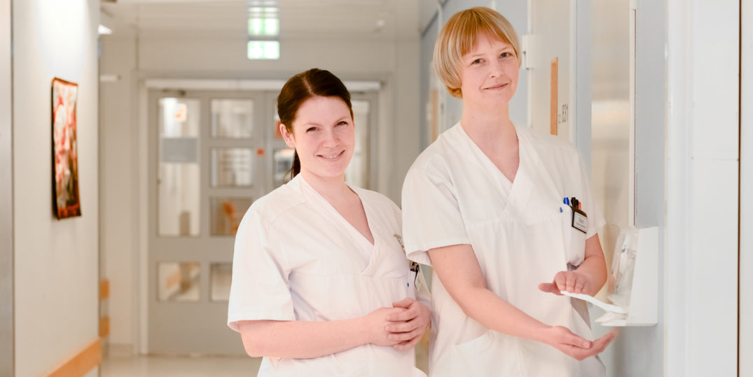 Sissel Eilifsen Eklund (t.v.) og Mari Tande Aronsen