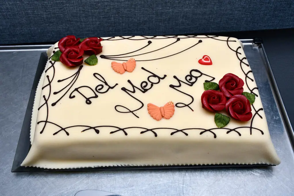 Del med meg (8) kake web