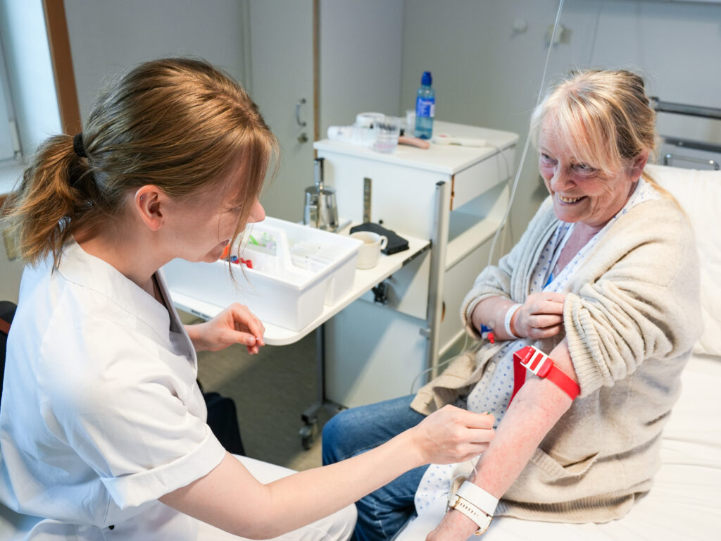 Blodprøvetaking på obsposten Bente Anita Solås 10.06.25