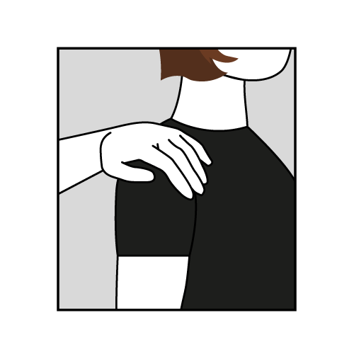 En hånd som holder et forstørrelsesglass